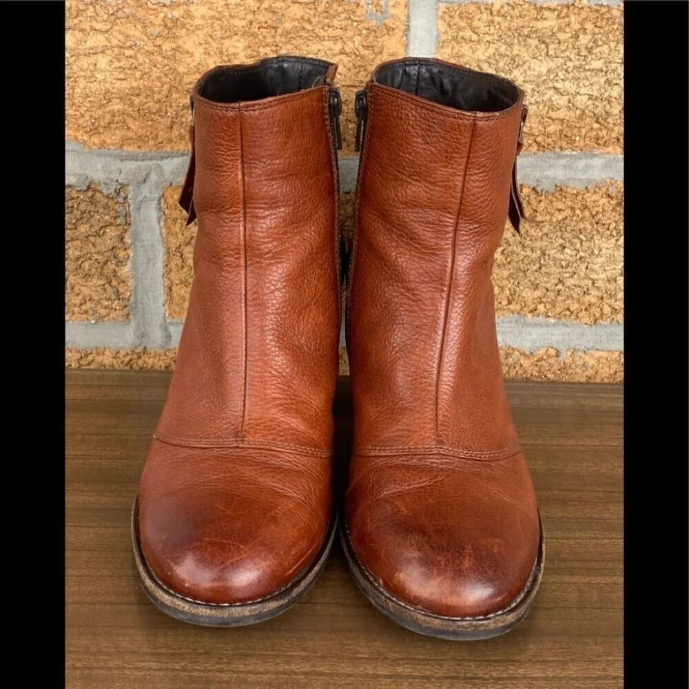 Paul Green Saddle Lea Natick Ankle Boot sz 9